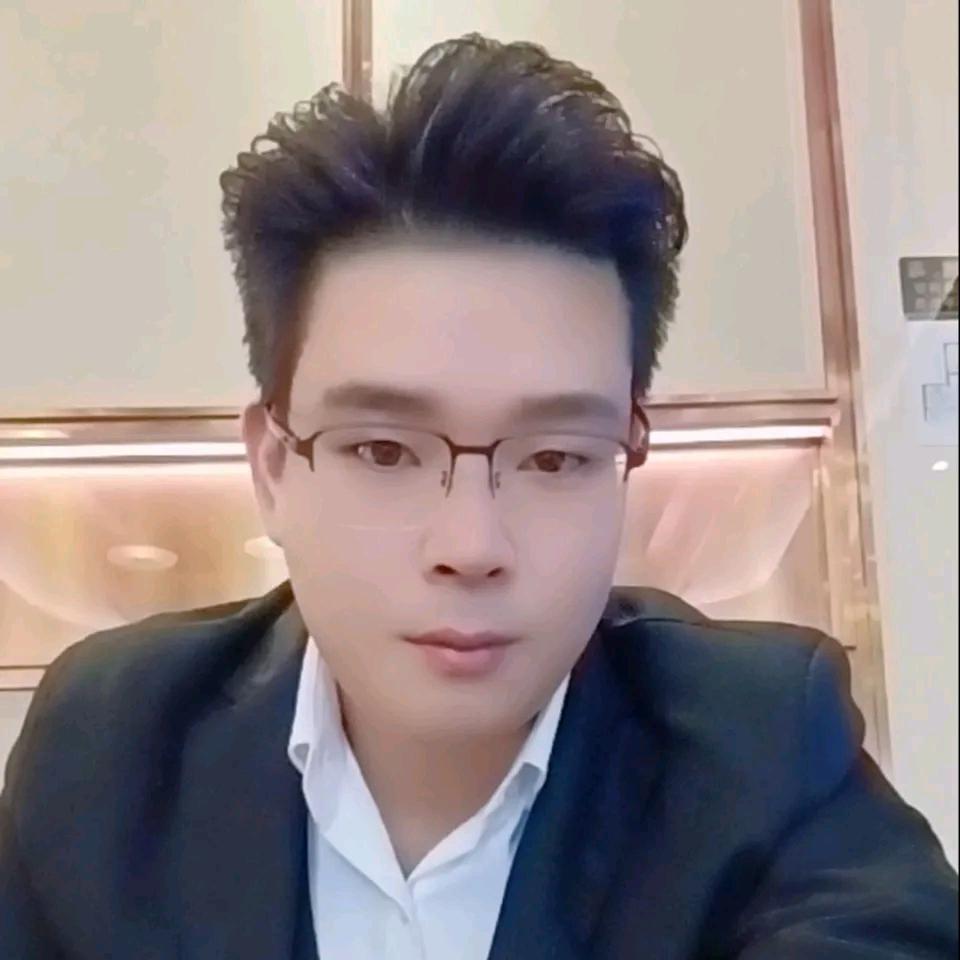 曳舞小师弟