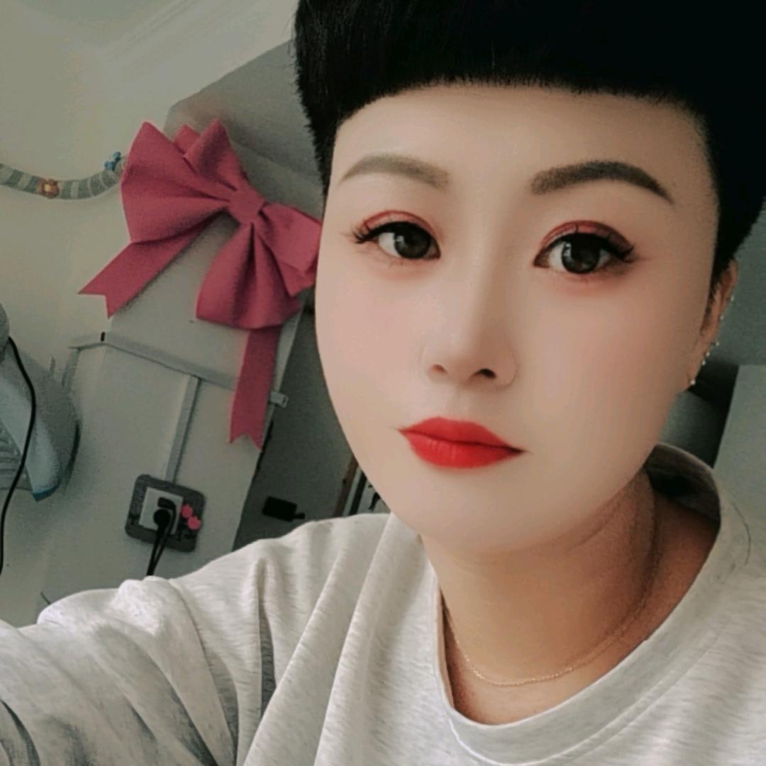 山东国际范，娜娜造型