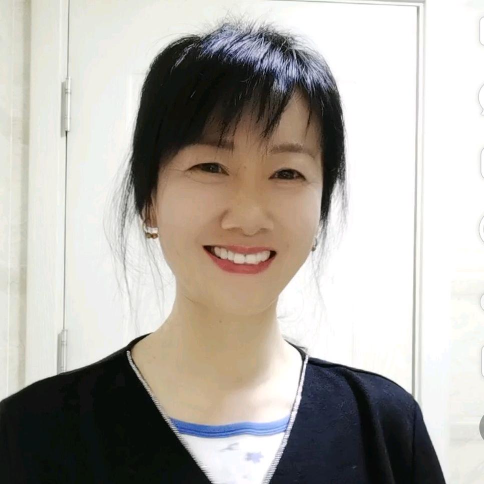 阿梅。