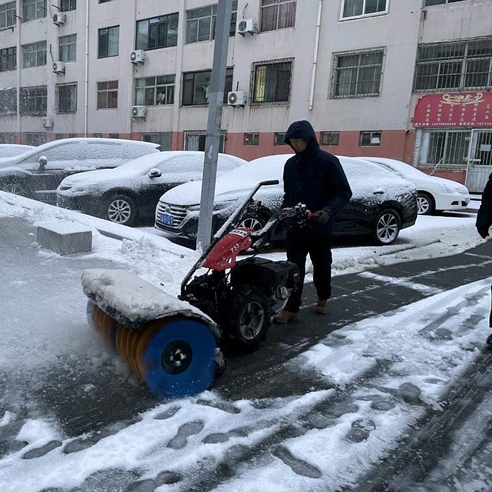 山东省威海巿苗哥户外大舞台