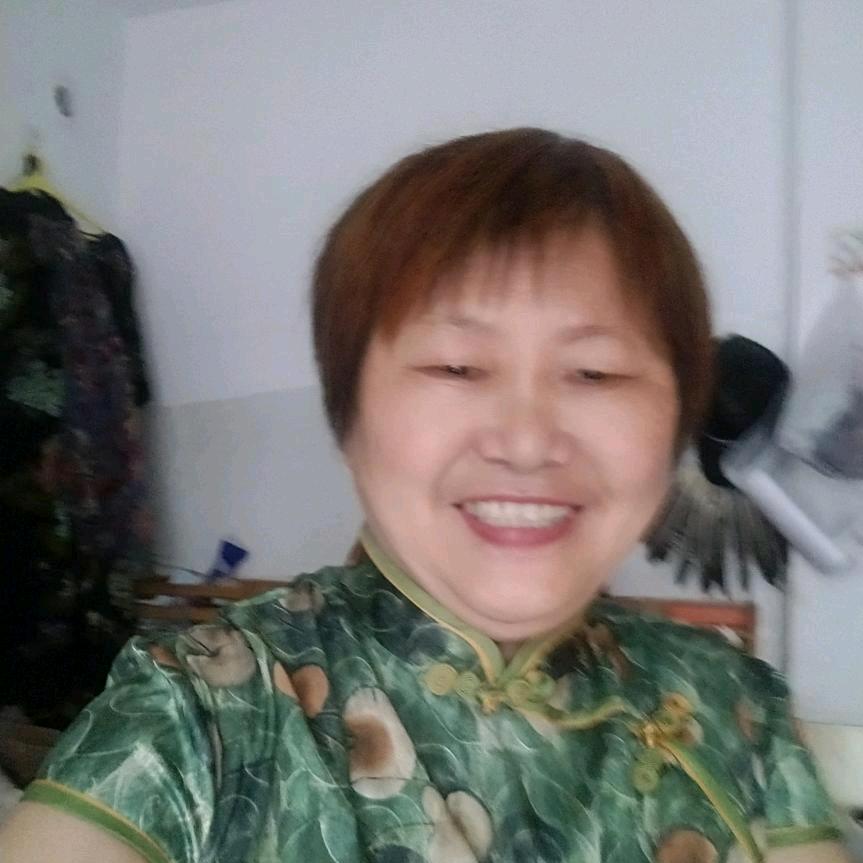 张素侠