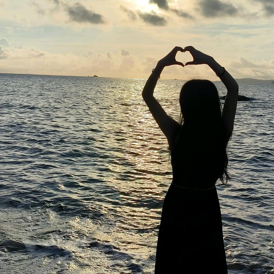霖霖吖