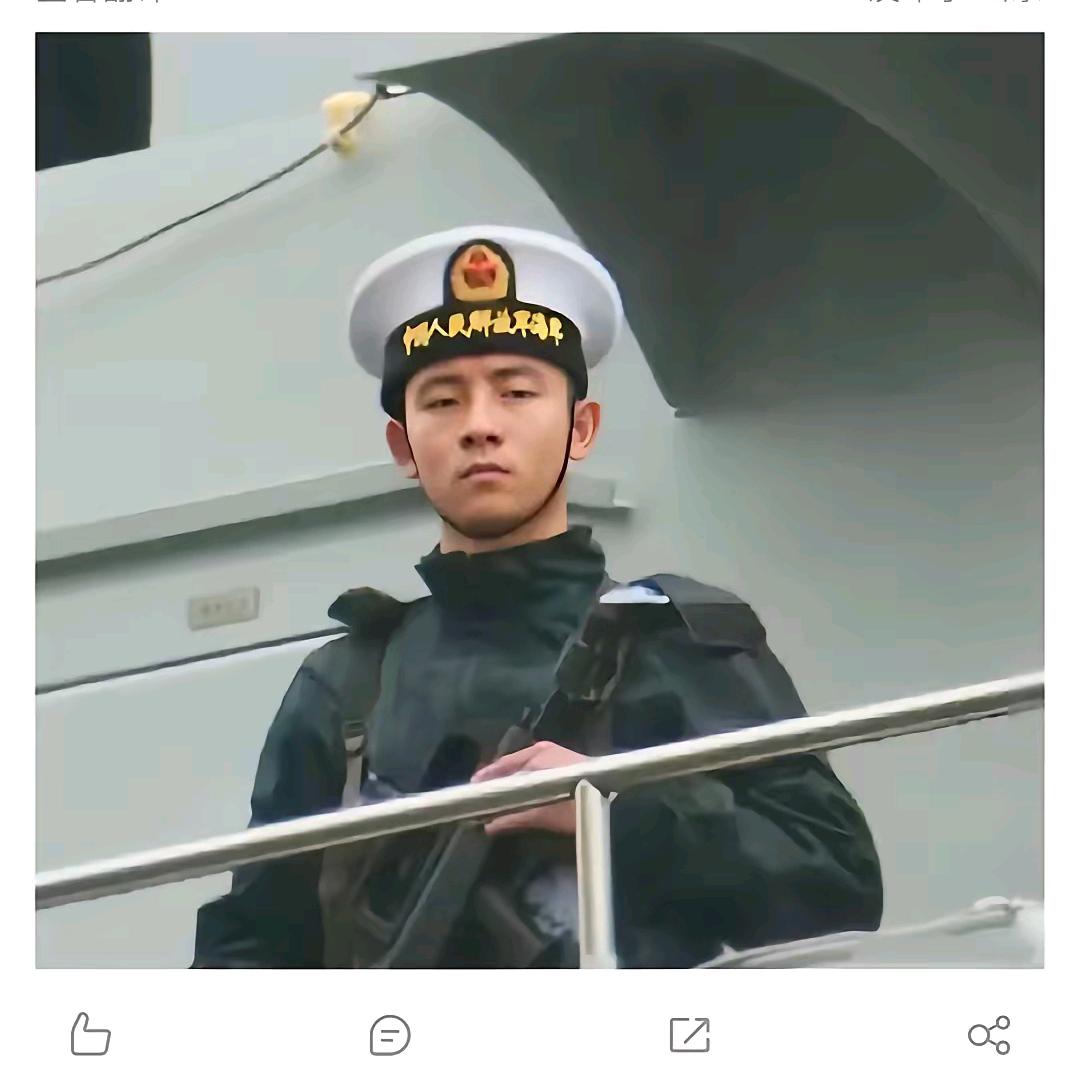 90年军迷小哥