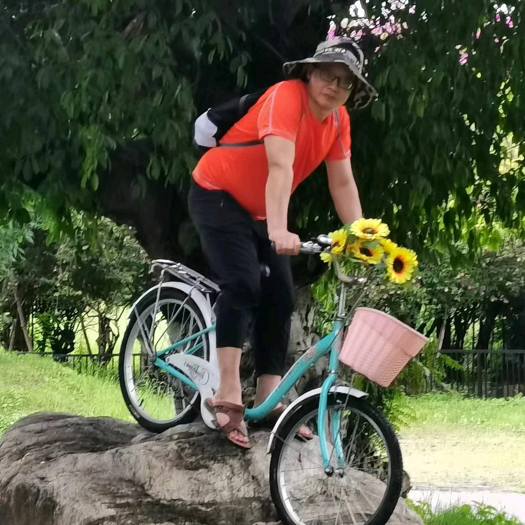 曾凡凡