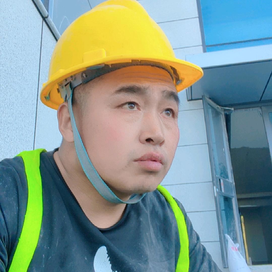 搬运工🌿小树枝