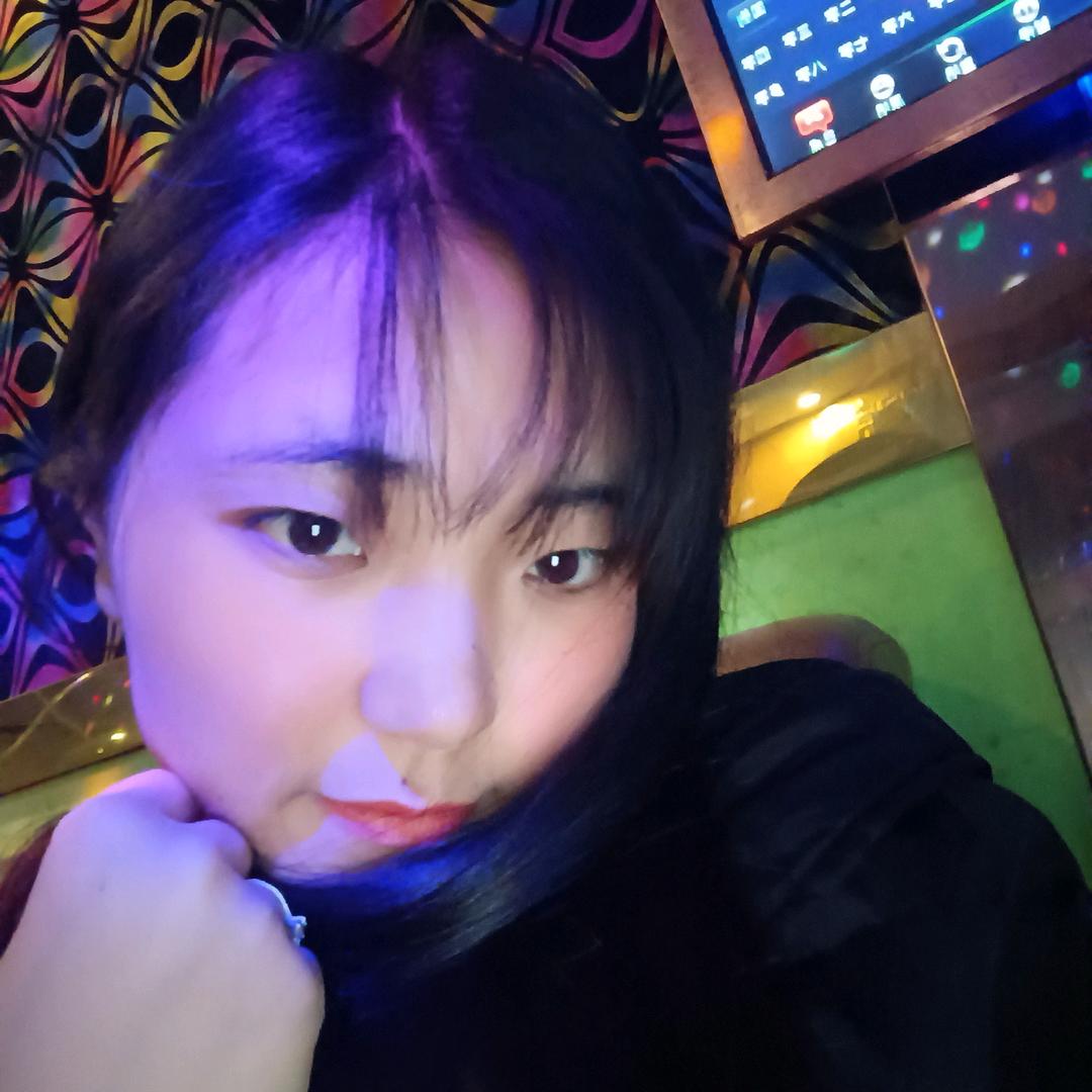 ღ᭄💞秋秋💕吖