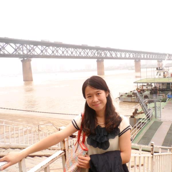 向阳而生，逐光而行