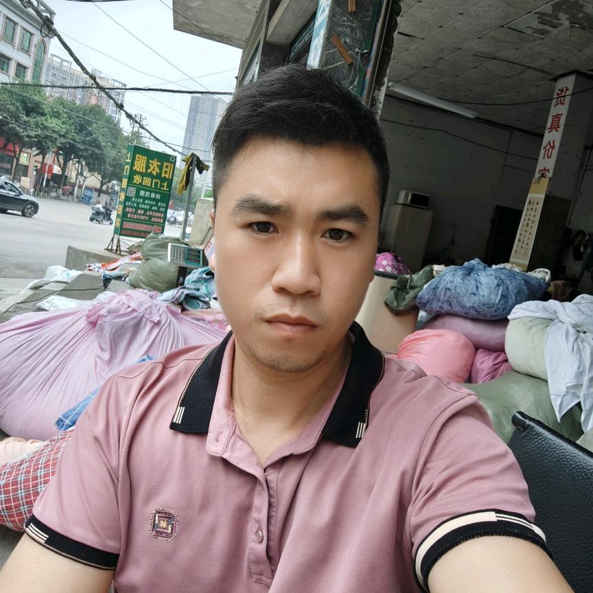 洞口县旧衣回收分拣中心