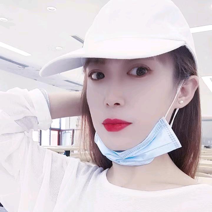 英子