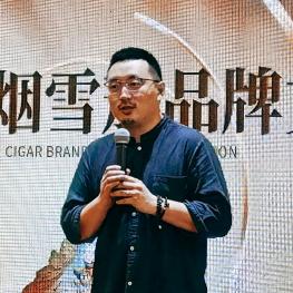 云南铁哥朋友圈