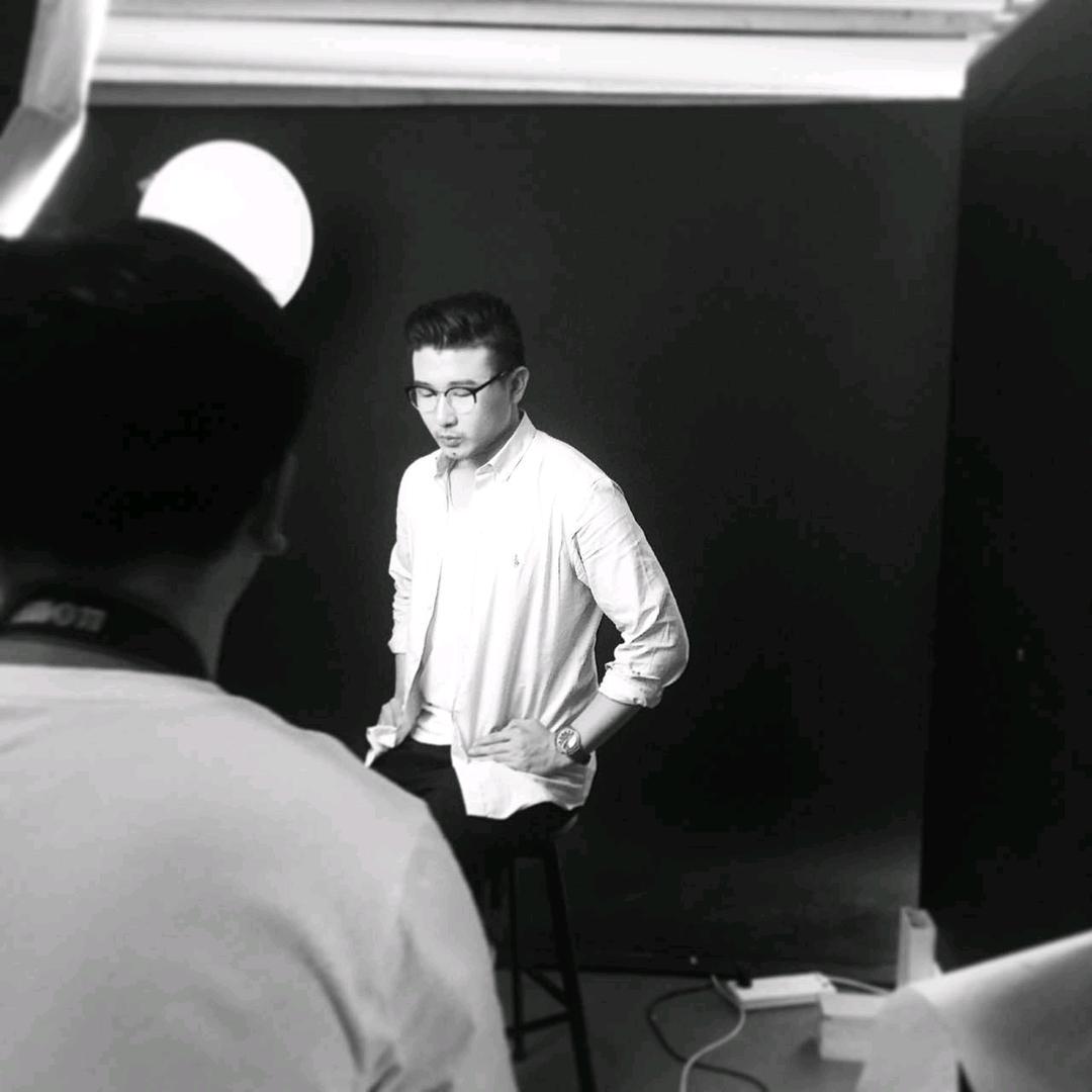 孟格力师