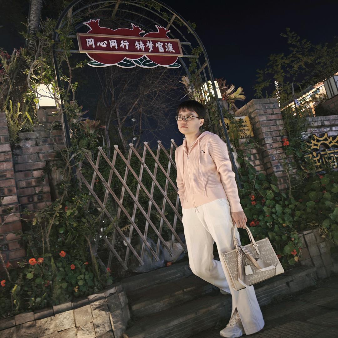 做真实的阿媛🌻🌻🌻