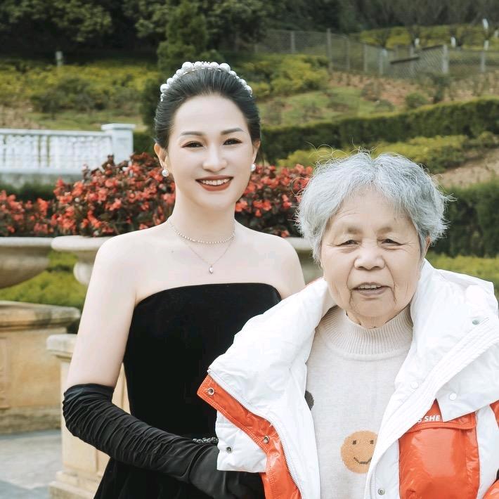 好媳妇三妹