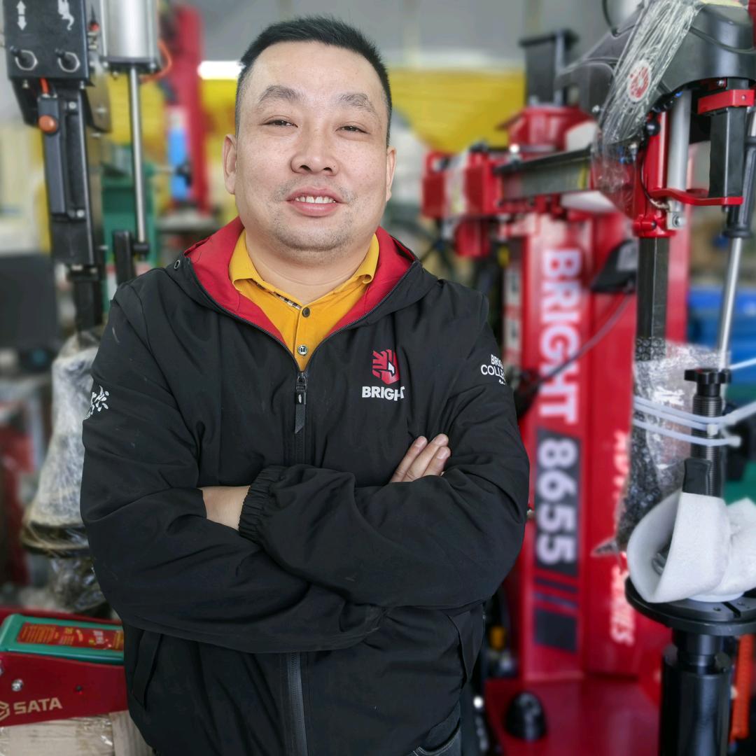 @深圳汽修设备工具找刚哥