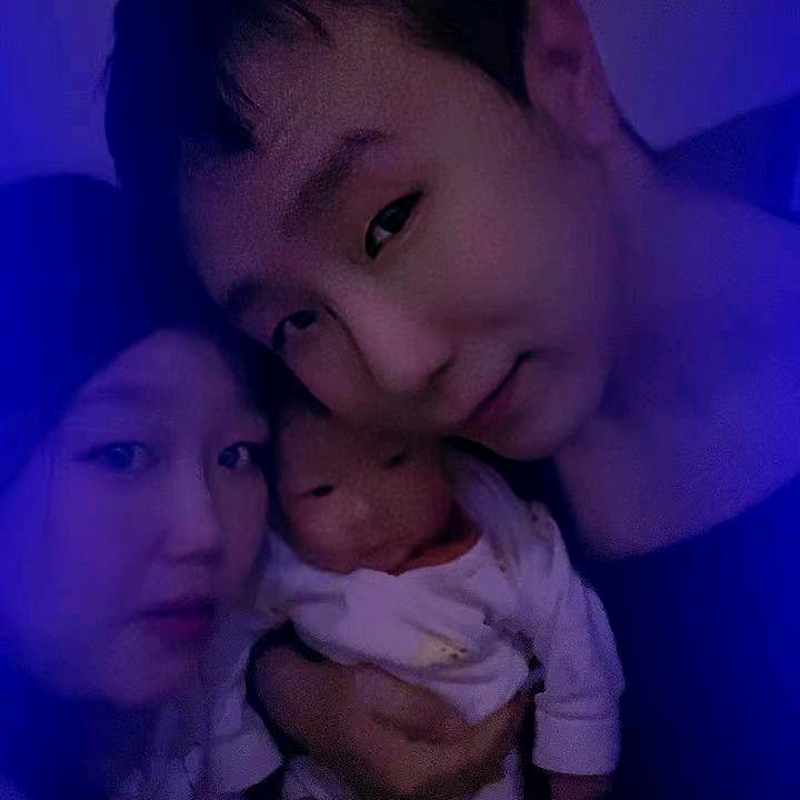 王和张夫妻（月子中）