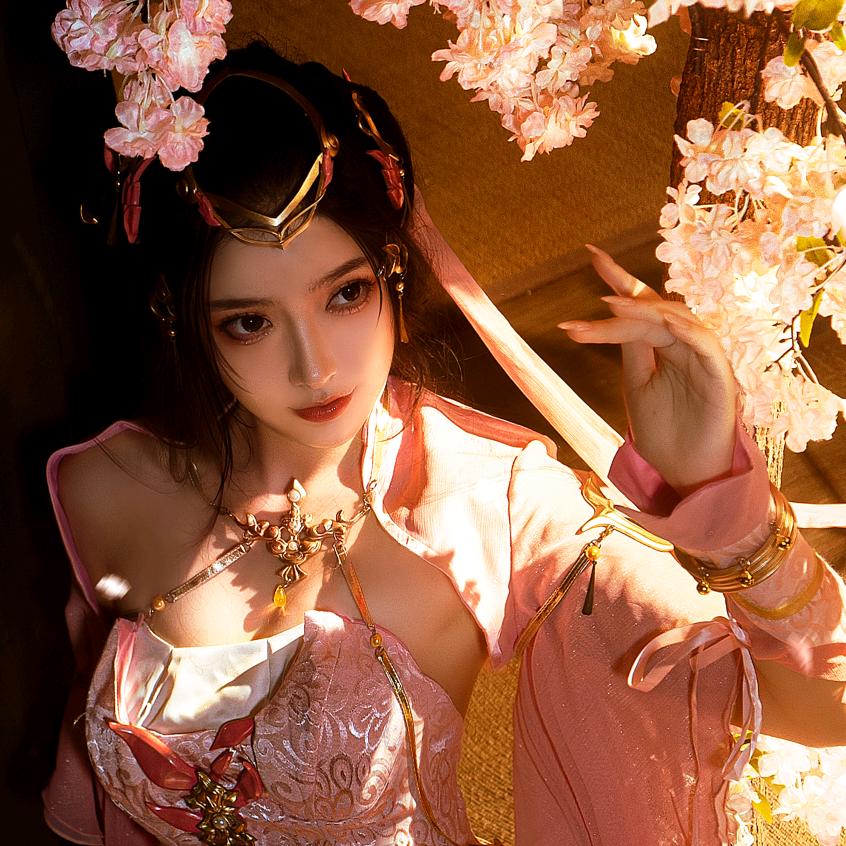 梓墨Frigga