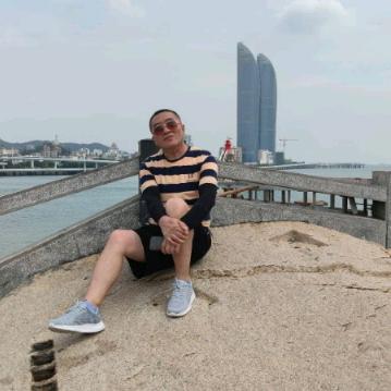 中年法海