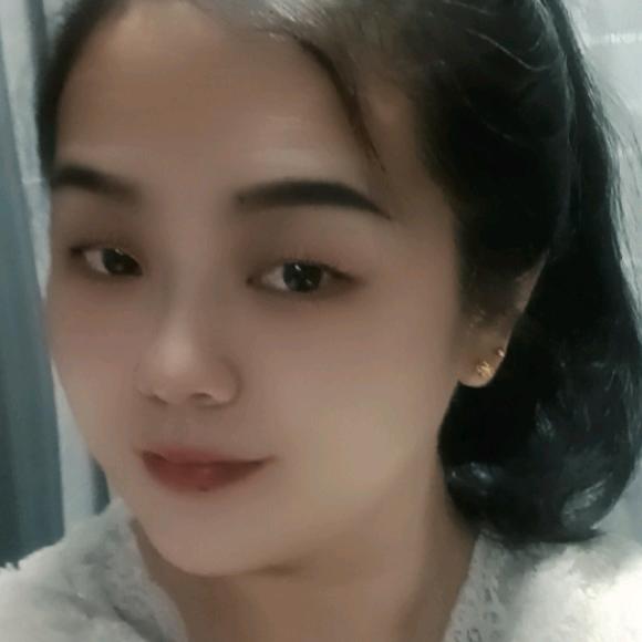 唐玲