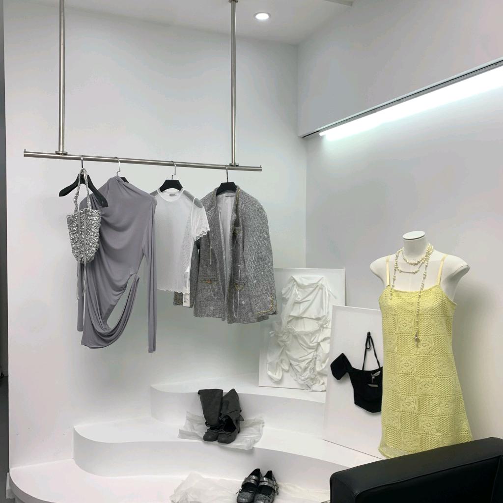 松滋艳女装工作室