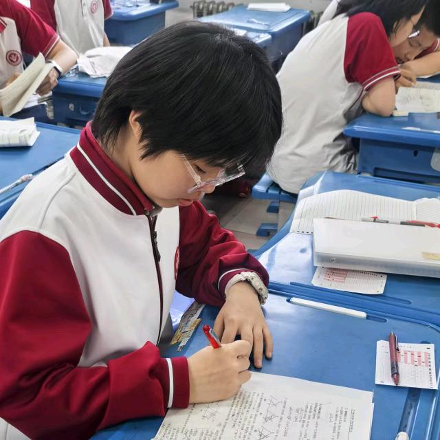 嘉奕妈