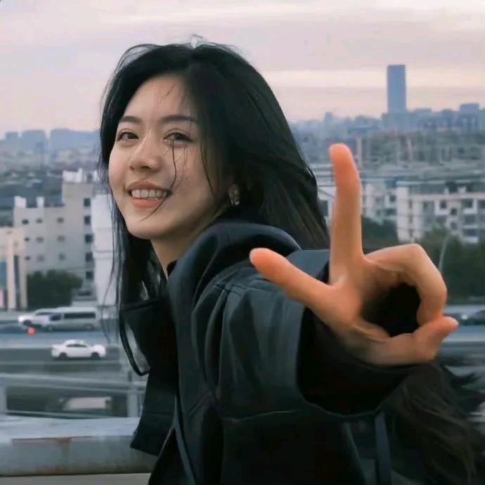 岳阳市巴陵学校张张