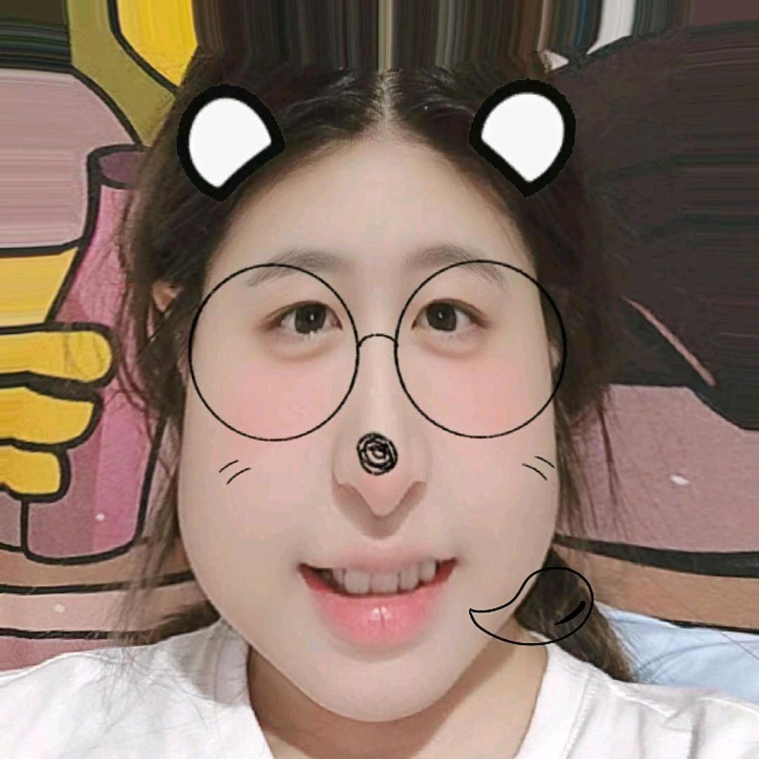 欣月