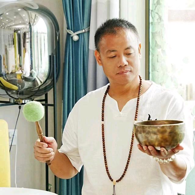 凯庆师兄颂钵助眠