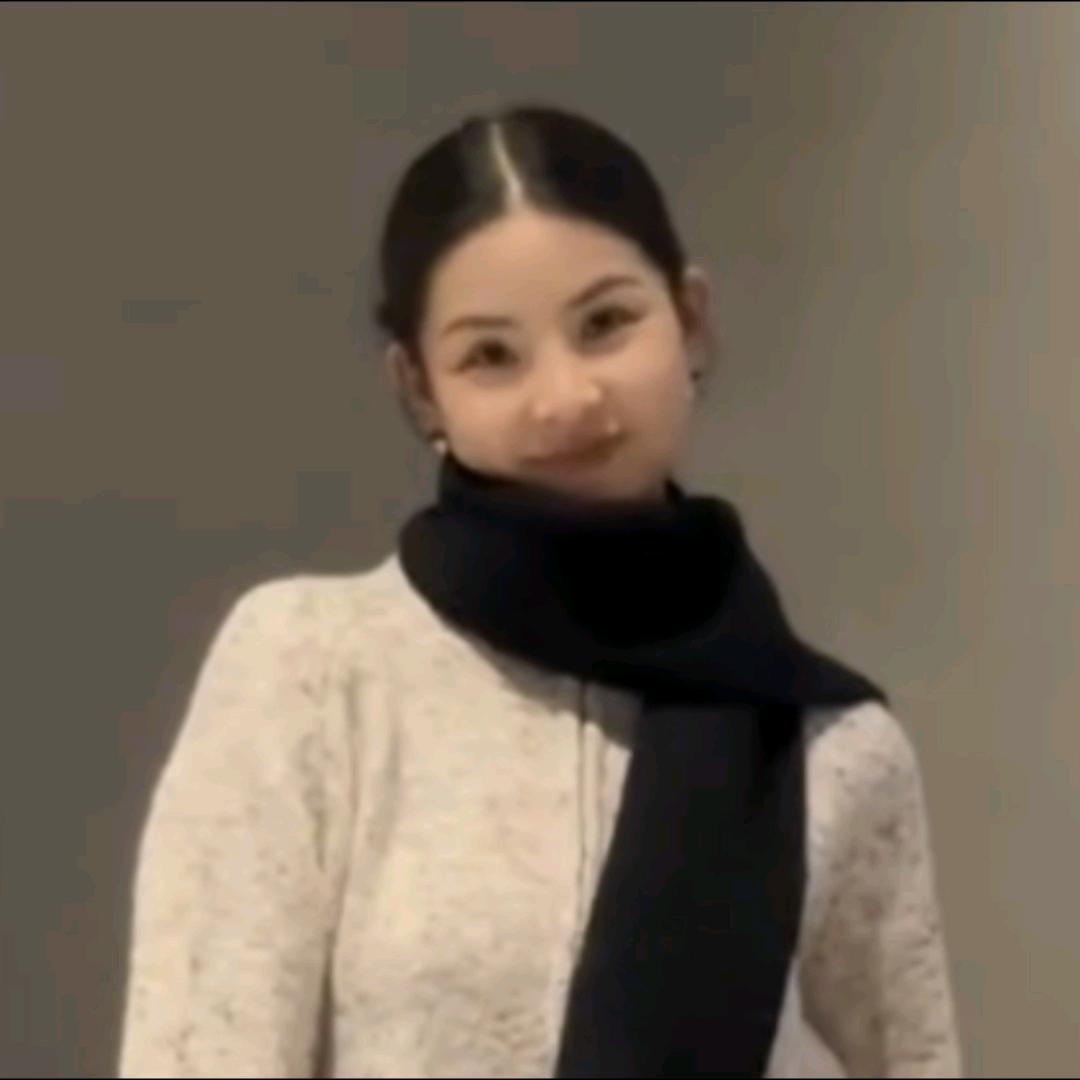 阿文木岸品牌女装.涵涵子