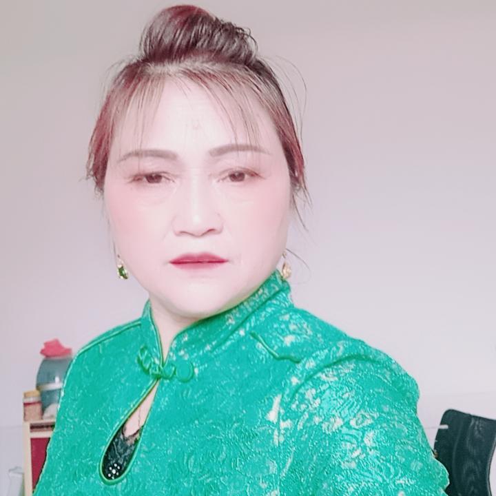 郑家菊：承包各种宴席红白喜事一条龙