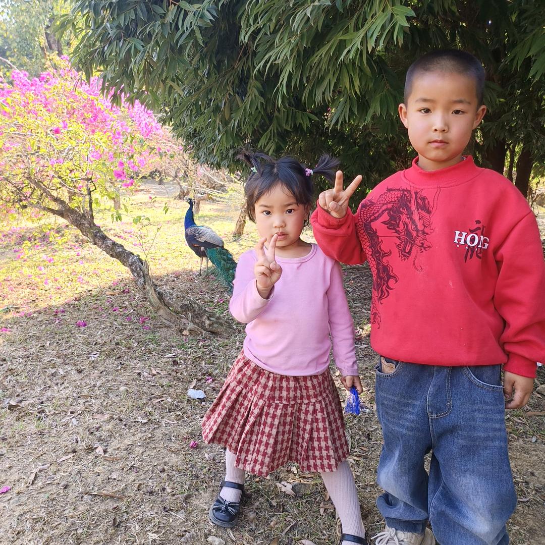 BЁ阳光大男孩