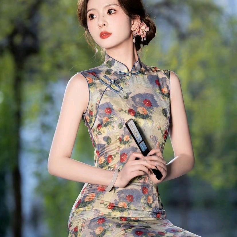 成都，晴，时尚女装馆