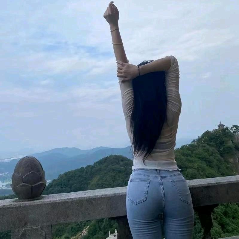 苗初美！