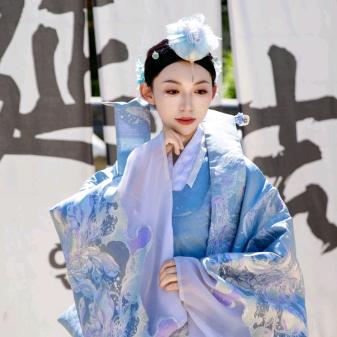zddd龙儿（王者荣耀）