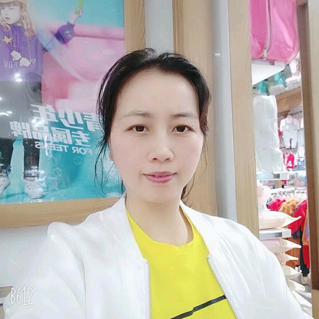 大瑶镇买童装母婴的何姐
