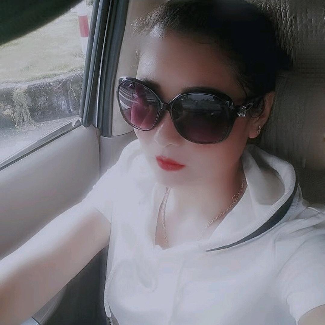Zhao静