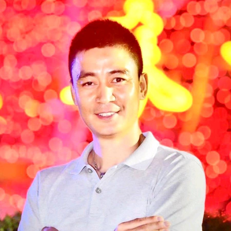 周宇