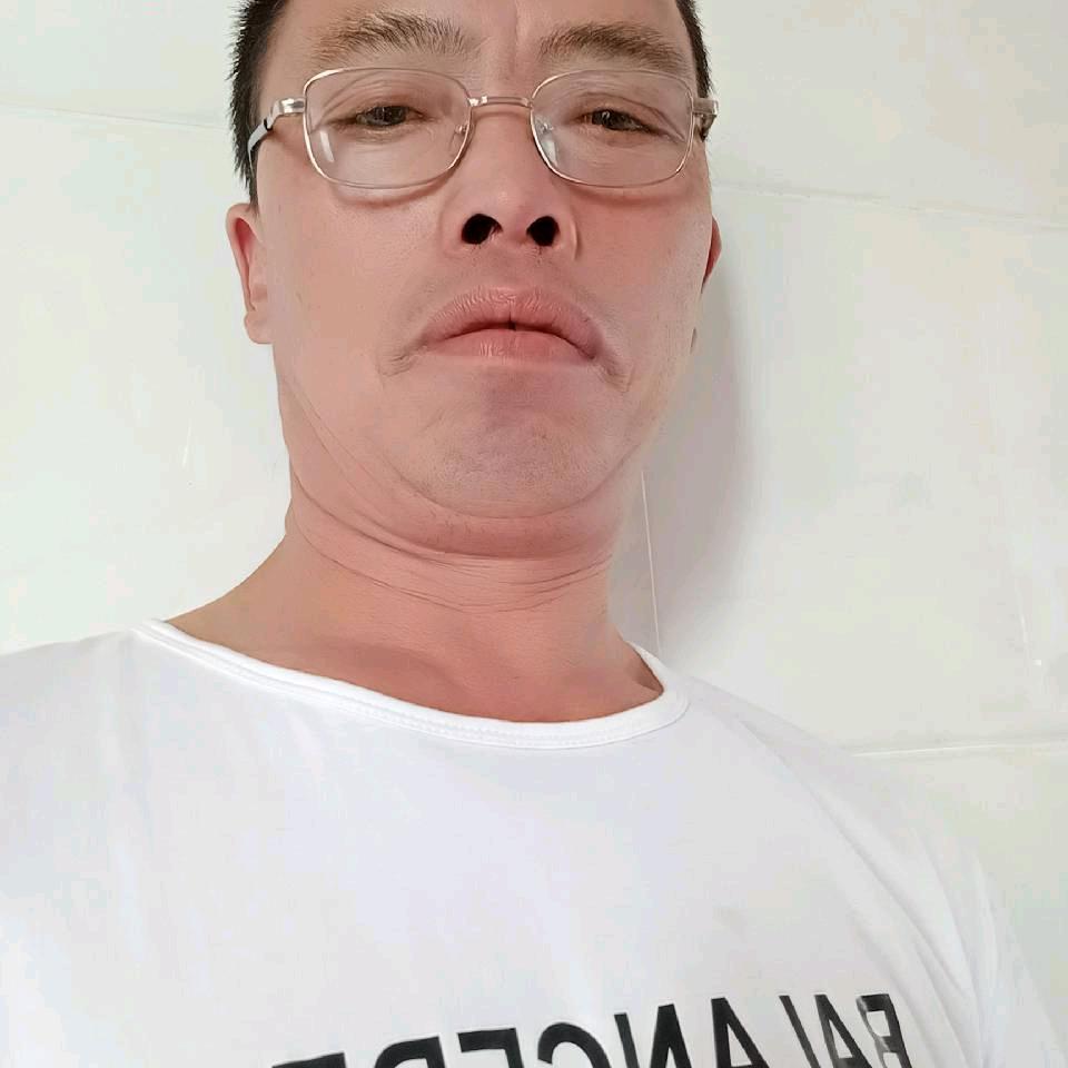 周哥