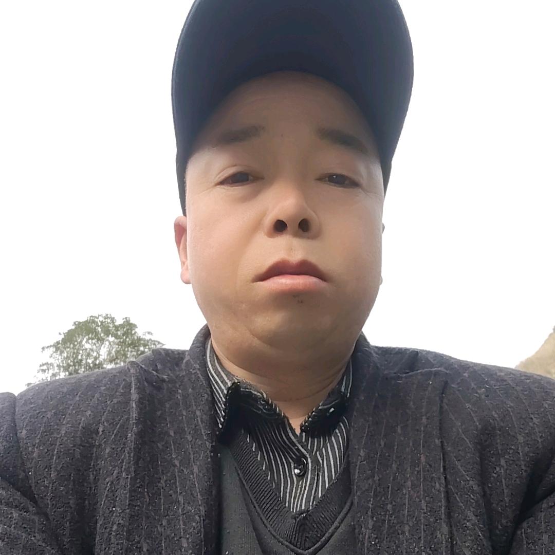 李龙刚