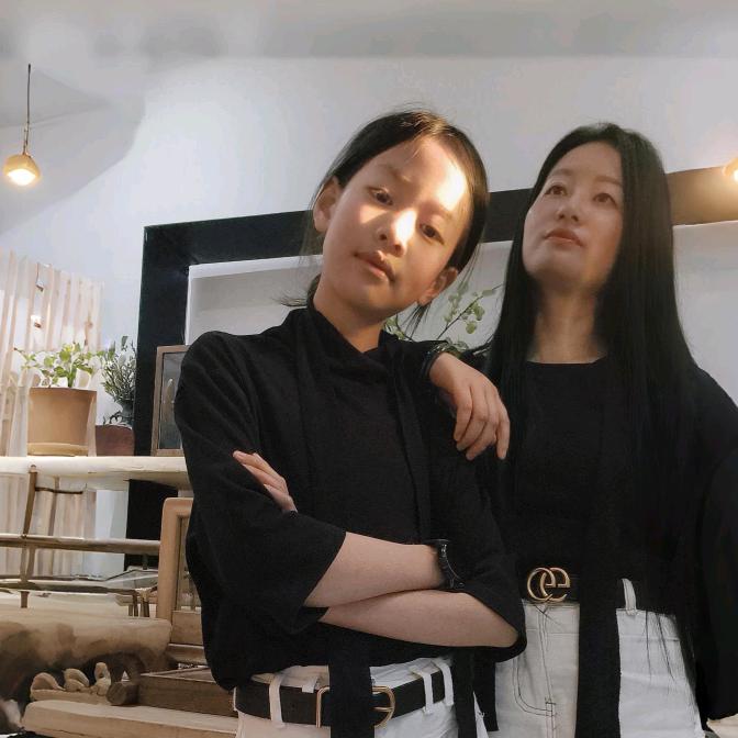 ᥫᩣ ͒MAMA的婉儿