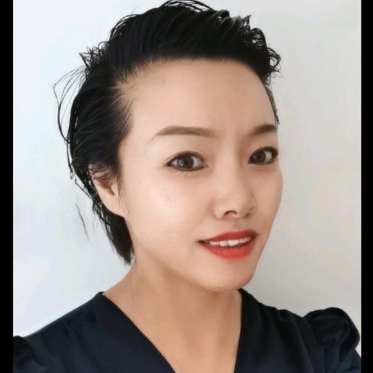 宝蒂哈尔滨烫染形象设计