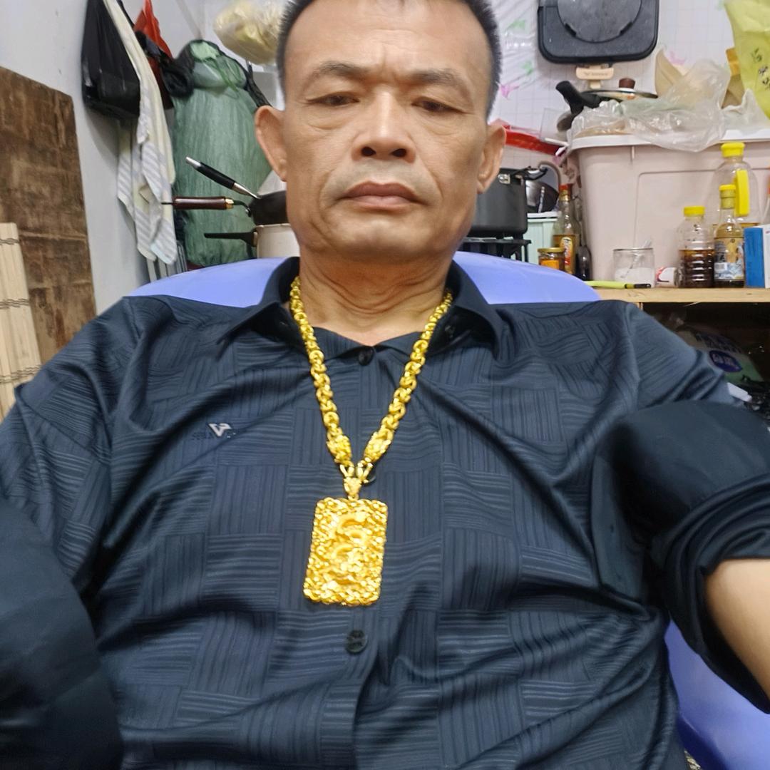 钩鱼人