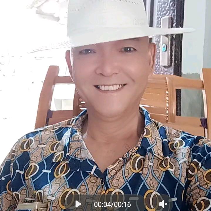 情哥哥😂😜