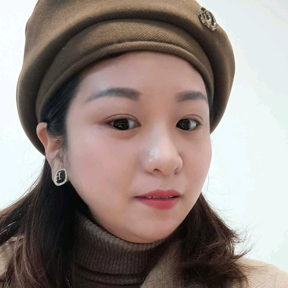 黄九玲