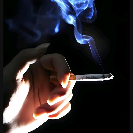 🌑寂寞一根烟🚬