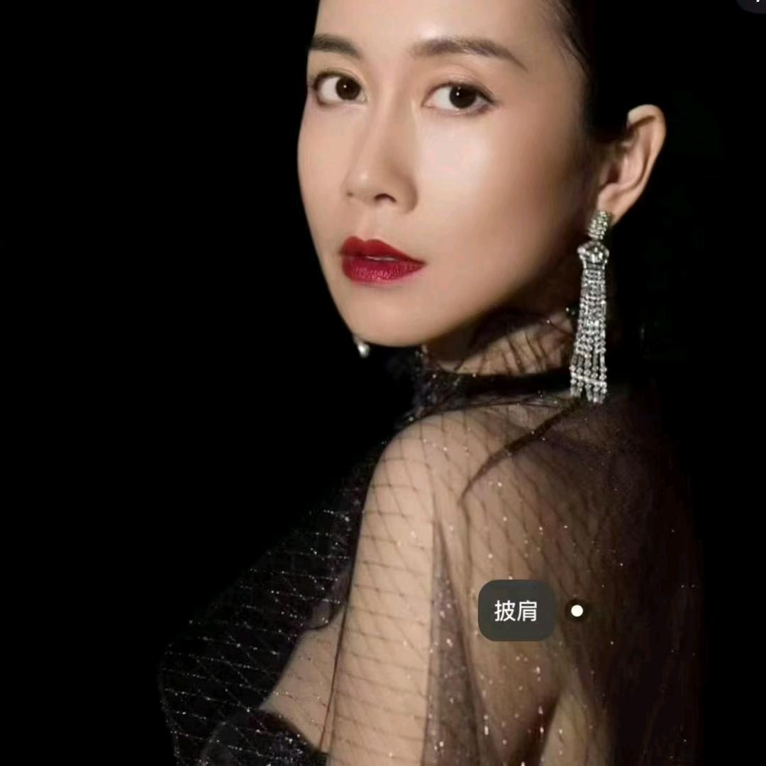 温姐姐美妆间