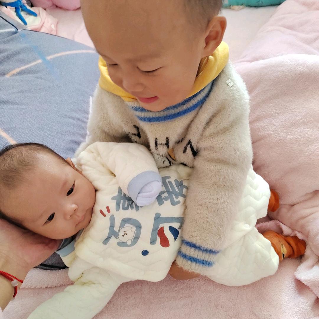 可可www辰辰