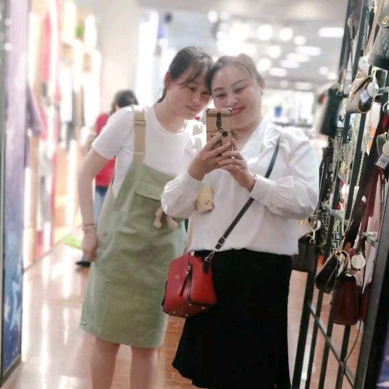 飘零的红叶~
