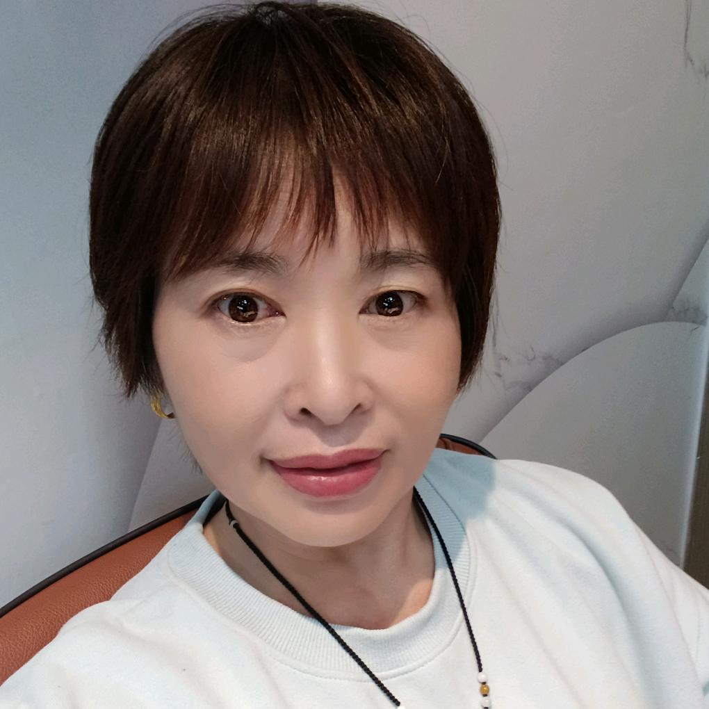 小柏杨中午11点30分