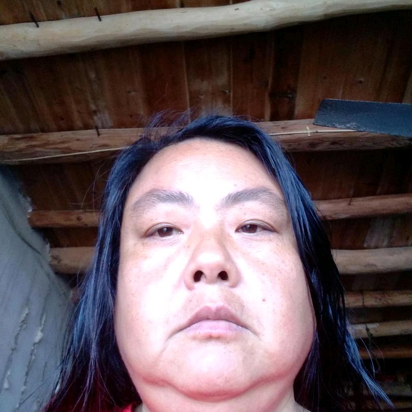 李泓