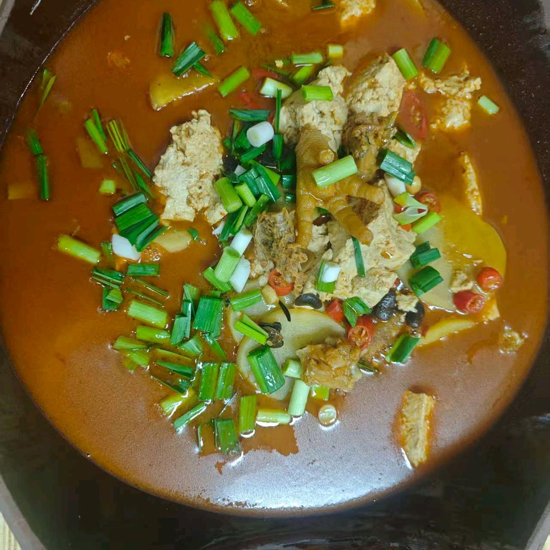 贵州瓦罐豆花烤鱼，副业专业收光小杨